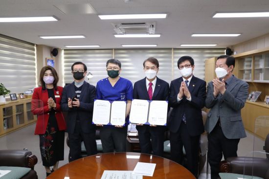 치아사랑치과의원 이미지