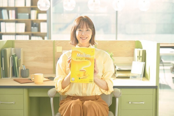 광고산업 동서 이미지