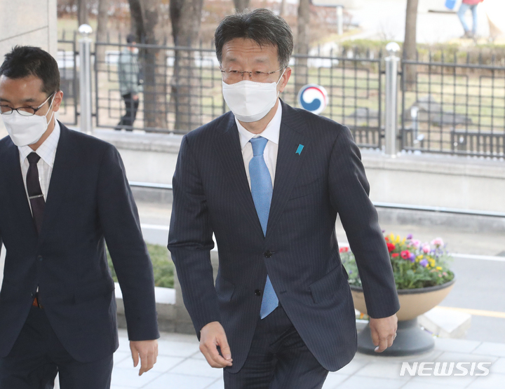 아시아검정공사 이미지