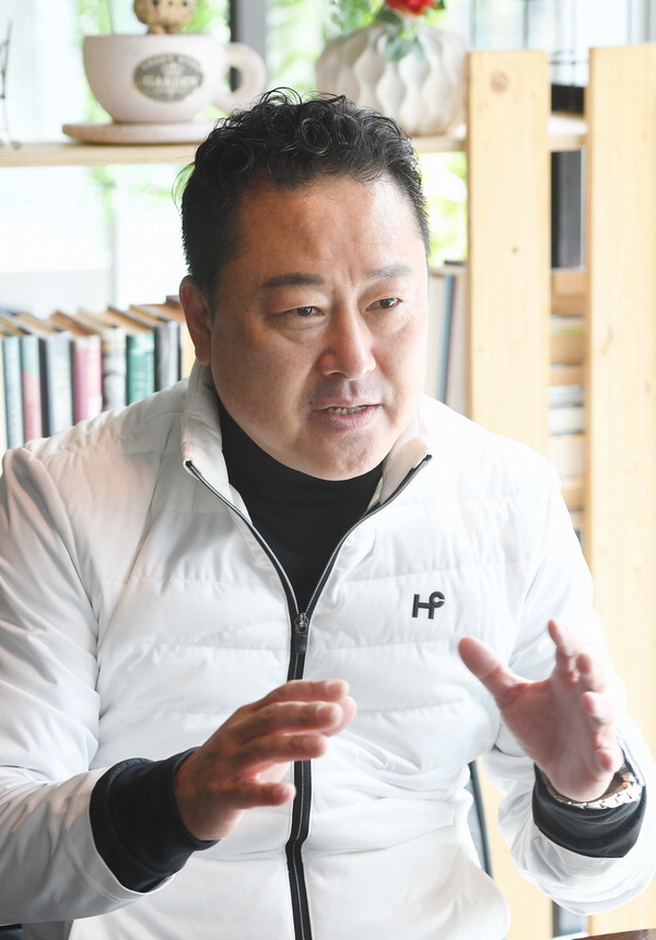 새벽전람 이미지