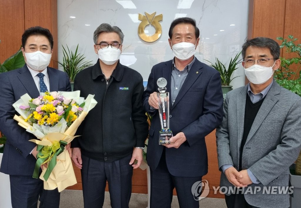 춘천철원화천양구축산업협동조합 이미지