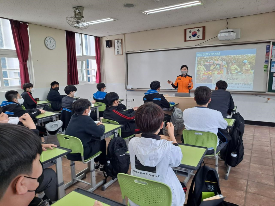 오현중학교 이미지