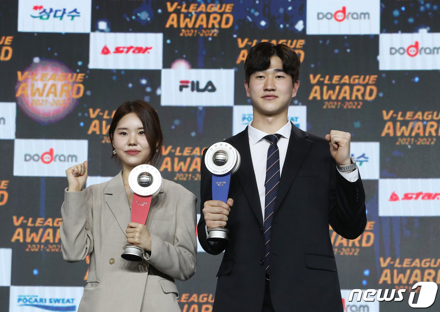 씨유넥스트 이미지
