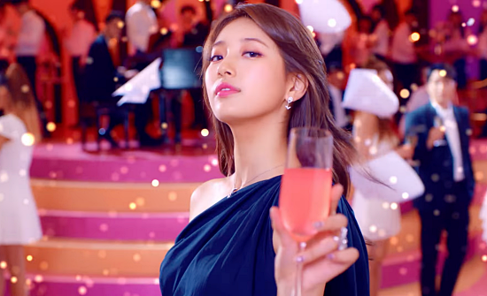 CELEB 이미지