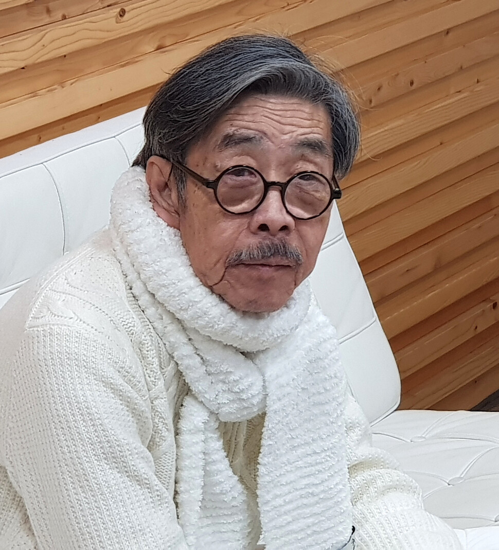 소설가 이미지