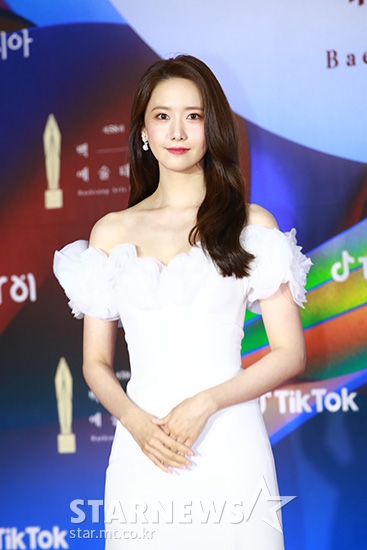 화사한 이미지