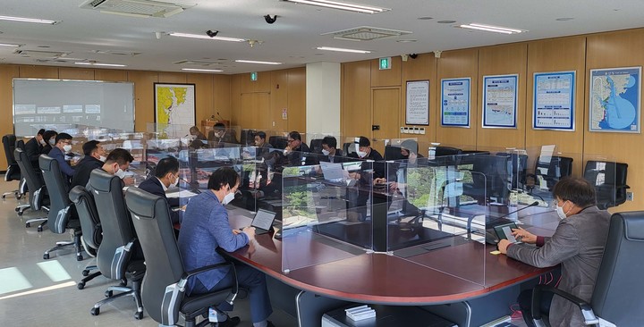 울산항만공사 이미지