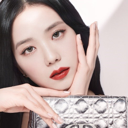 디올뷰티 이미지