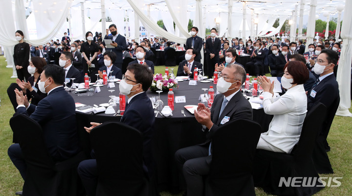 신우산업관리(주) 이미지