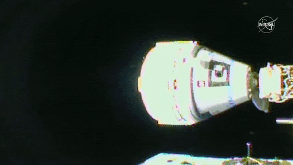 스타라이너의 ISS 도킹 모습 (영상=NASA ISS 트위터 )