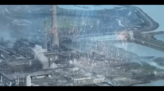 폭격 당하는 마리우폴 아조우스탈 제철소. / 사진=유튜브