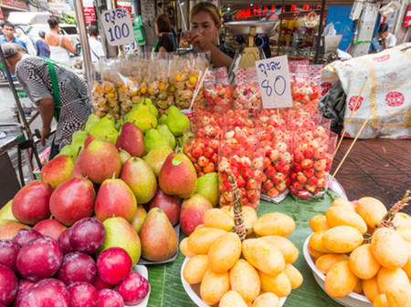 방콕 시장의 모습