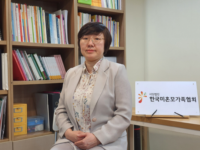 한국미혼모가족협회 이미지
