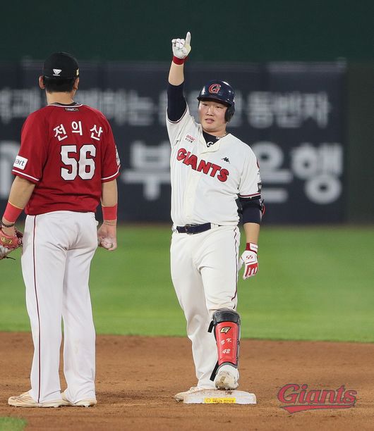 고 이미지
