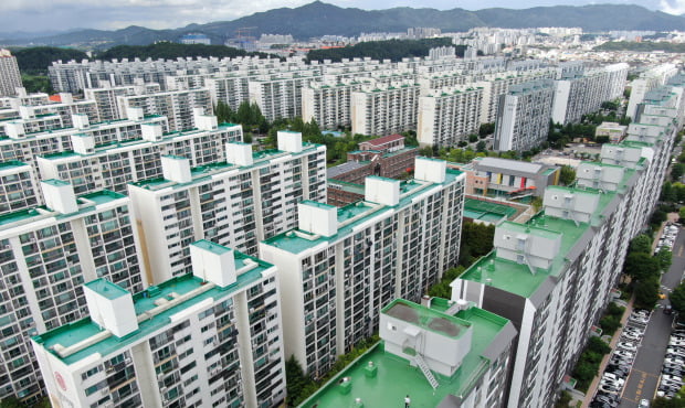 30일 오후 대전시 서구 둔산동 아파트 단지 모습. /사진=연합뉴스