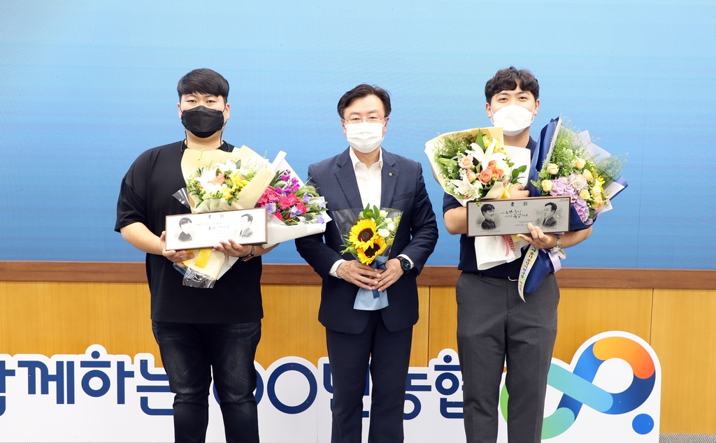 힘찬농부 이미지