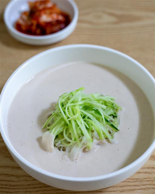 잇(eat) 이미지