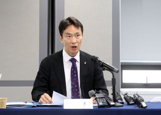 레드테이프( REDTAPE) 이미지