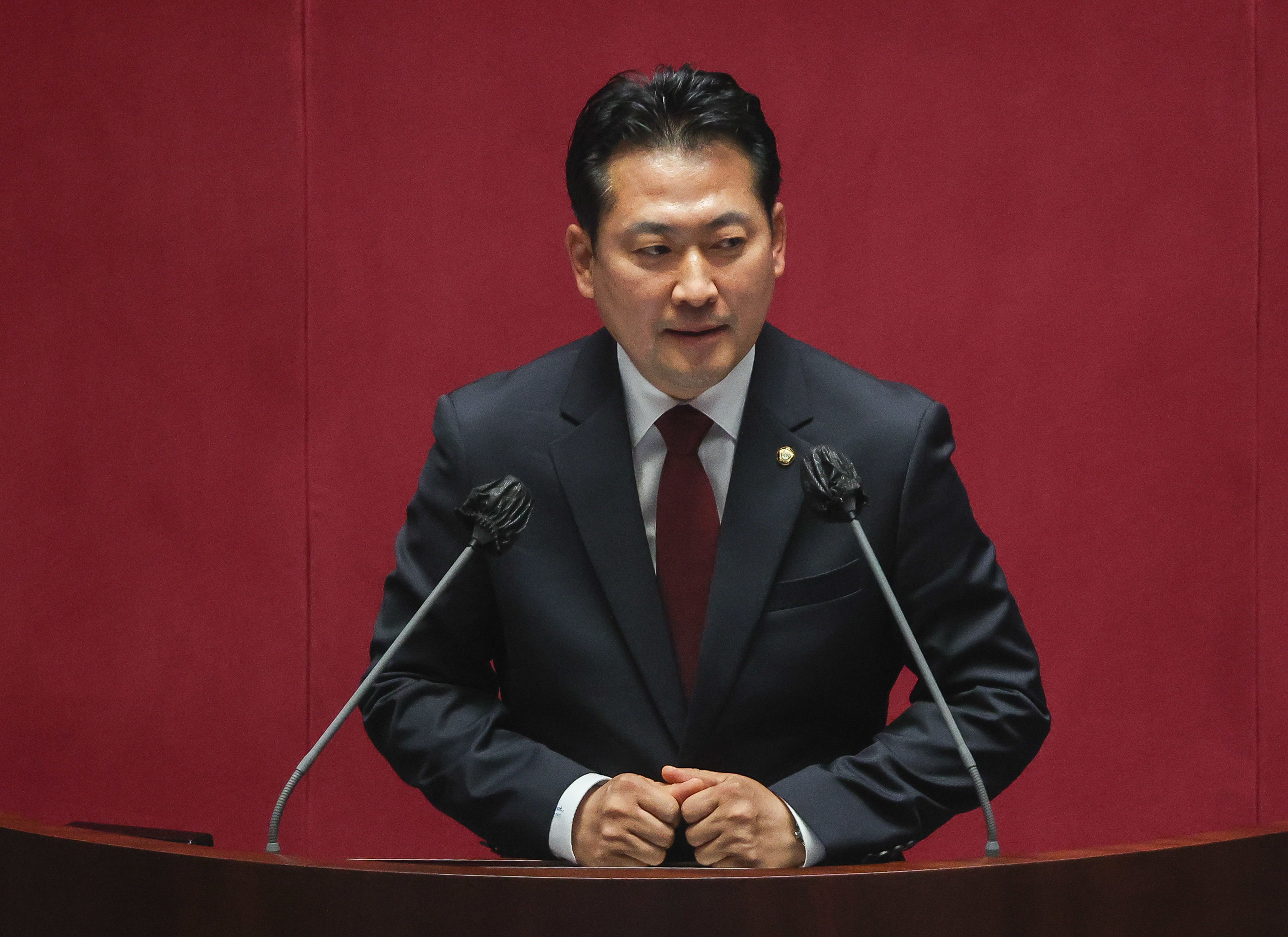 장동혁 이미지