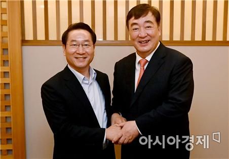 인차이나 이미지