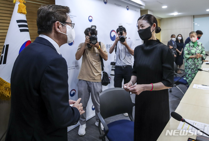 에이치제이컴퍼니 이미지