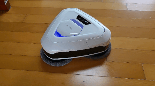 5일 취재진이 세라젬 세라봇 '자동모드'를 조작한 영상을 2배속한 모습.ⓒ 뉴스1 신윤하 기자