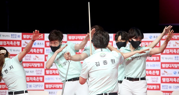 푸라닭고양 이미지