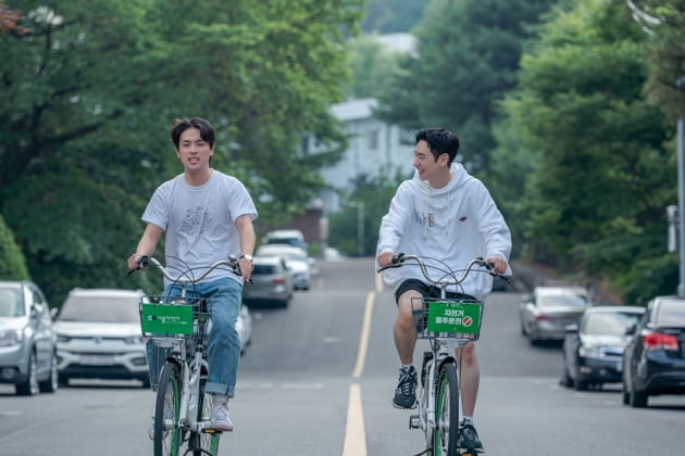 윤레코드 이미지
