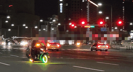 제77주년 광복절인 15일 새벽 대구 도심에 나타난 폭주족들. /사진=온라인 커뮤니티