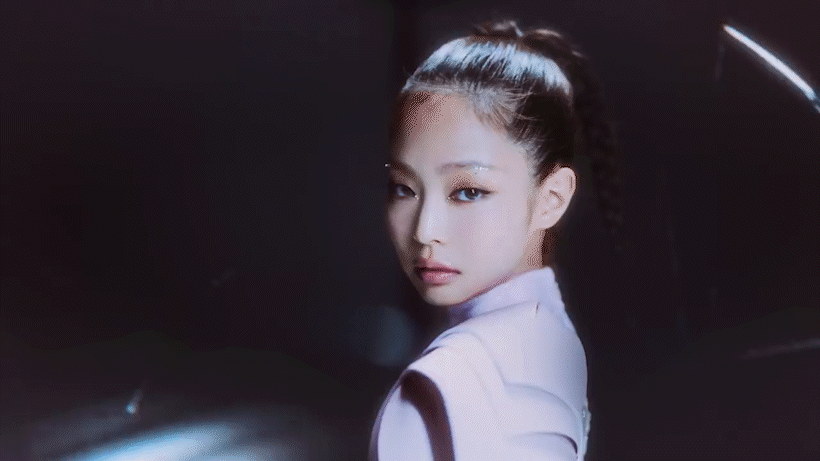 블랙핑크(BLACKPINK)의 정규 2집 선공개곡 'Pink Venom' 완전체 콘셉트 티저가 공개돼 화제를 모으고 있다. [사진=블랙핑크 'Pink Venom' 콘셉트 티저 영상 캡쳐]