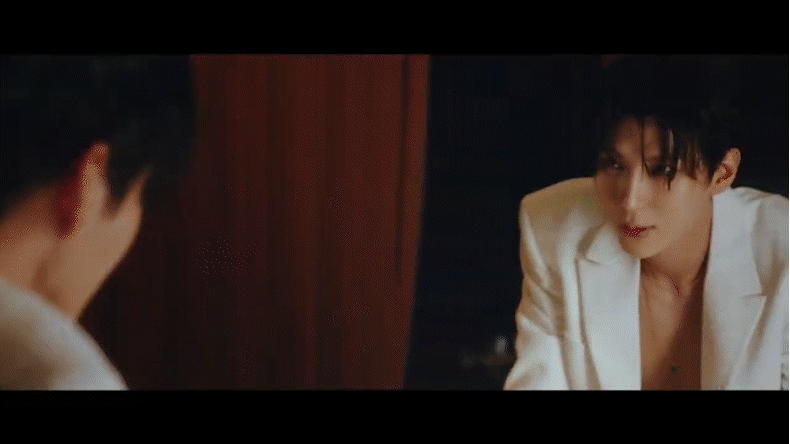 빅스 레오의 세 번째 미니 앨범 'Piano man Op. 9' 타이틀곡 'Losing Game' 뮤직비디오 티저 영상이 게재돼 관심을 모으고 있다. [사진=레오 'Losing Game' MV 티저 영상 캡쳐]