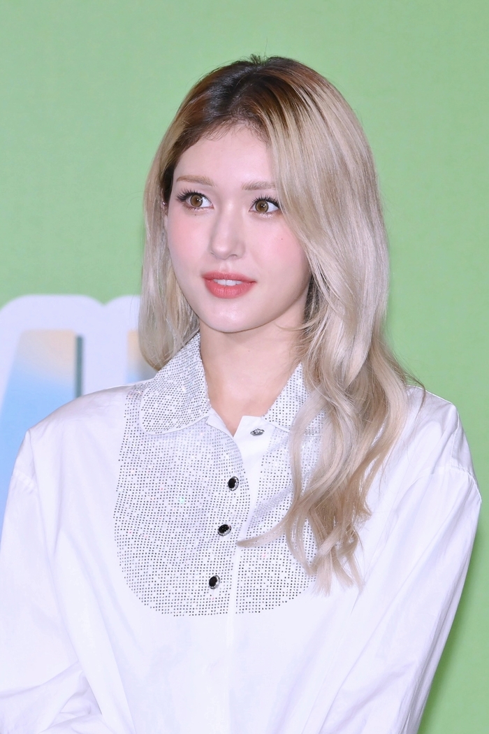 전소미, 판타스틱한 팬사인회 성료
