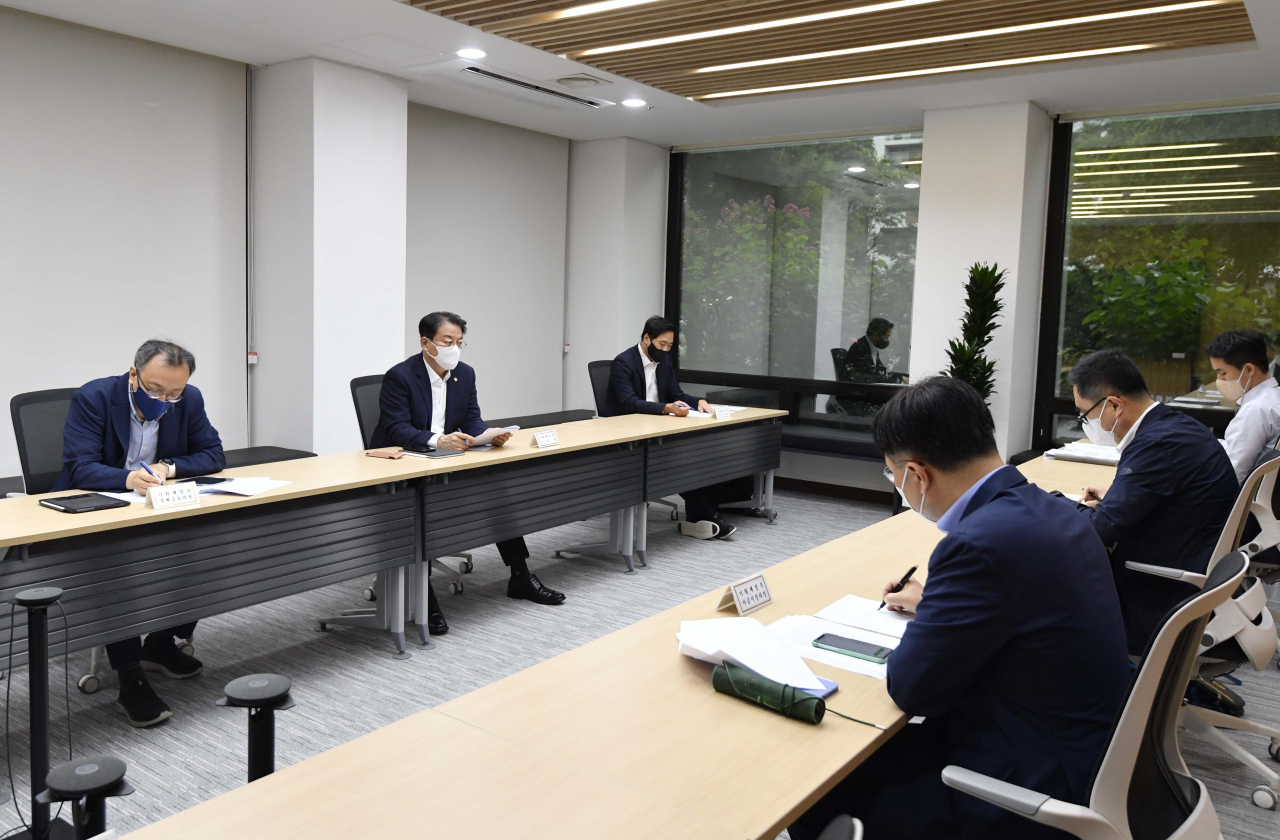 뾰족한수 이미지