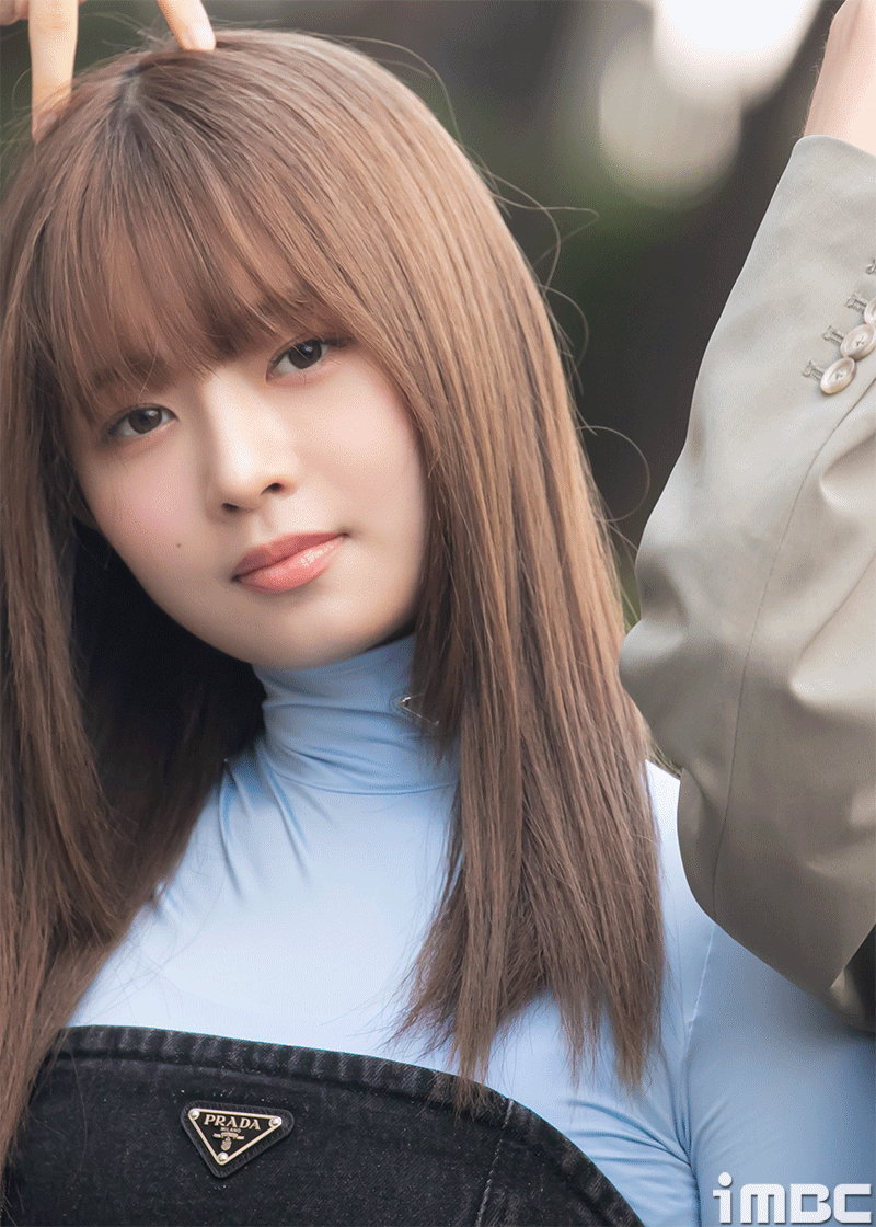 IVELiz!Ray!jang won-youngautumnlee seoAhn Yu-jinworkafternoonSeoulYeouidoKBS.openMusic Bankon the way to workposingtake a drinkbeiMBC