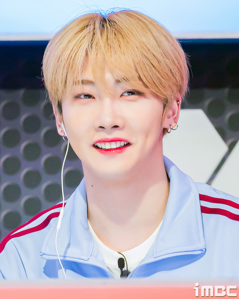 민찬 이미지