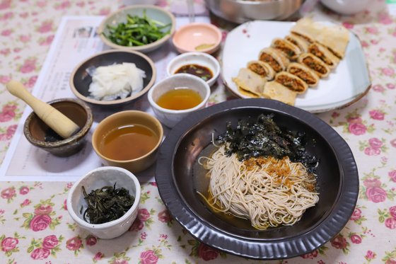 봉평메밀집 이미지