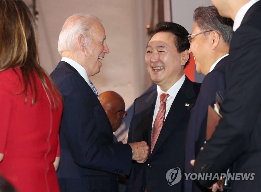 화기애애 이미지