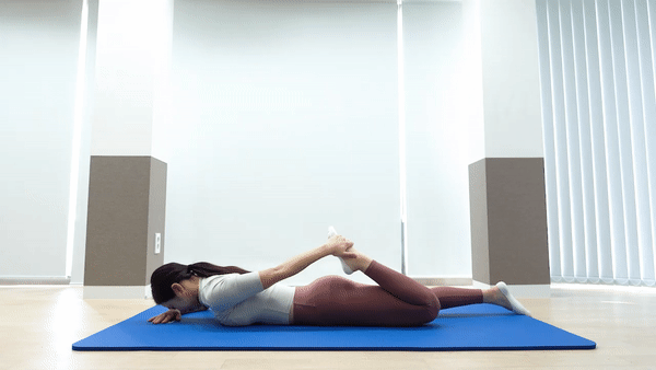 대퇴사두근 스트레칭 진행 동작ㅣ출처: 하이닥 유튜브