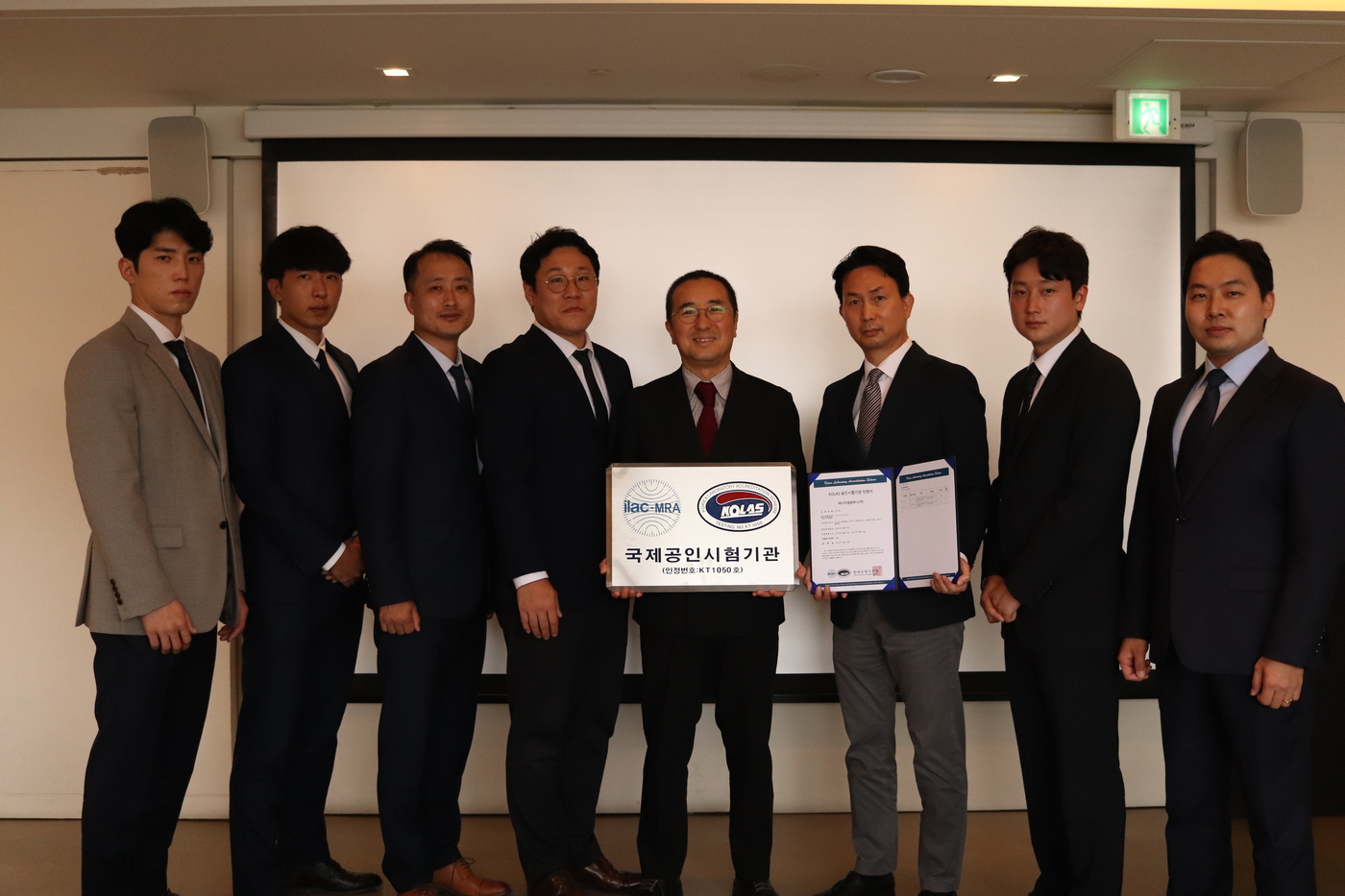 에이치엠컴퍼니 이미지