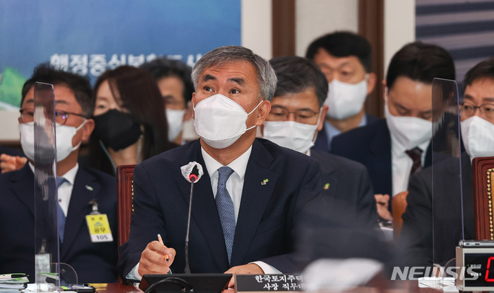 이정관 이미지