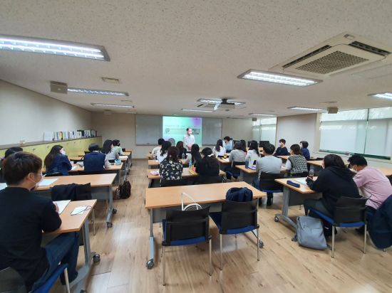 공단인력 이미지