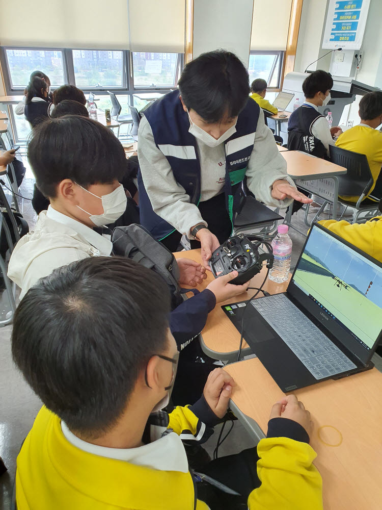 창의융합과학협회 이미지