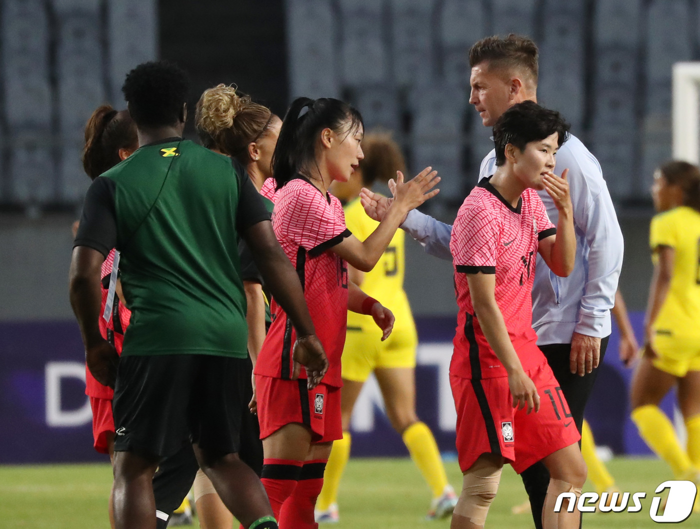 여자 축구대표팀 완패