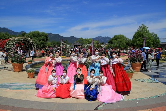 남도한복 이미지