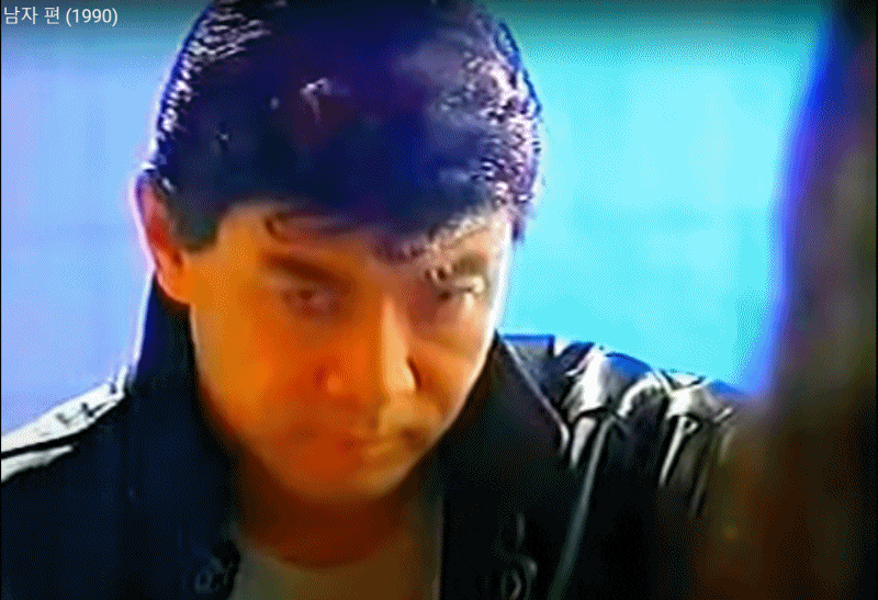 90년대 TV광고로 인기를 끌었던 쌍방울 '트라이' 남성용 속옷 광고. 당시 인기스타였던 이덕화와 여성 탤런트 정덕희가 모델로 나왔다. 제일기획이 만들었다.