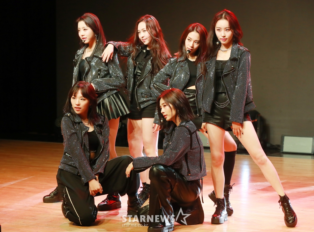 퀸즈테이블 이미지