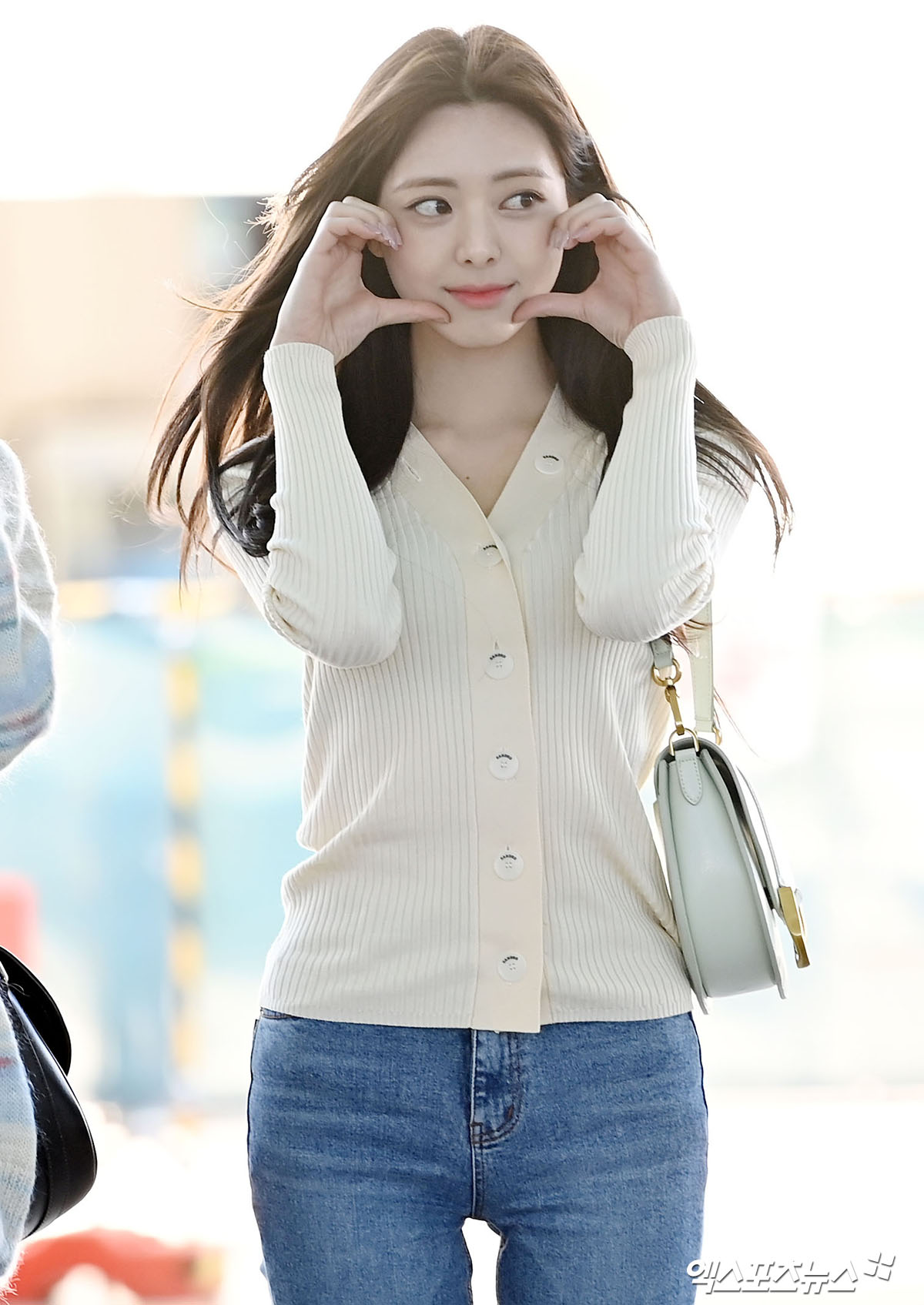 유나 이미지
