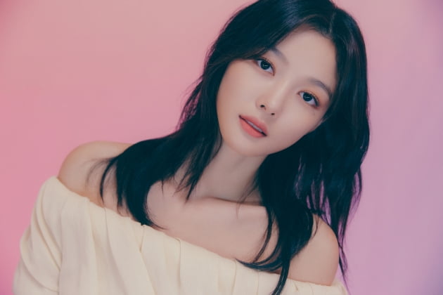김유정 김유정