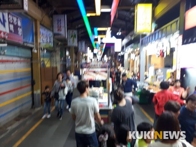 전주남부시장 '야시장' 3년 만에 다시 열린다 전주남부시장 '야시장' 3년 만에 다시 열린다
