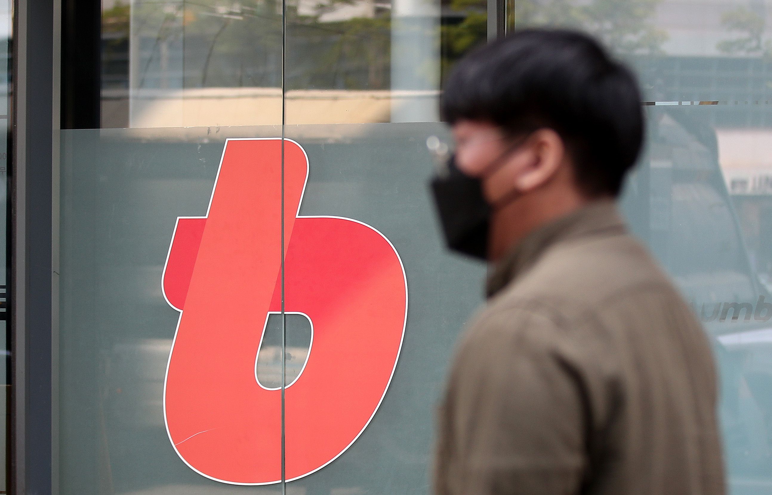 로펌의기술](87) 순이익 0.37%만 서버에 투자해 과실… 빗썸 전산 장애 피해자 배상 이끌어낸 대륙아주